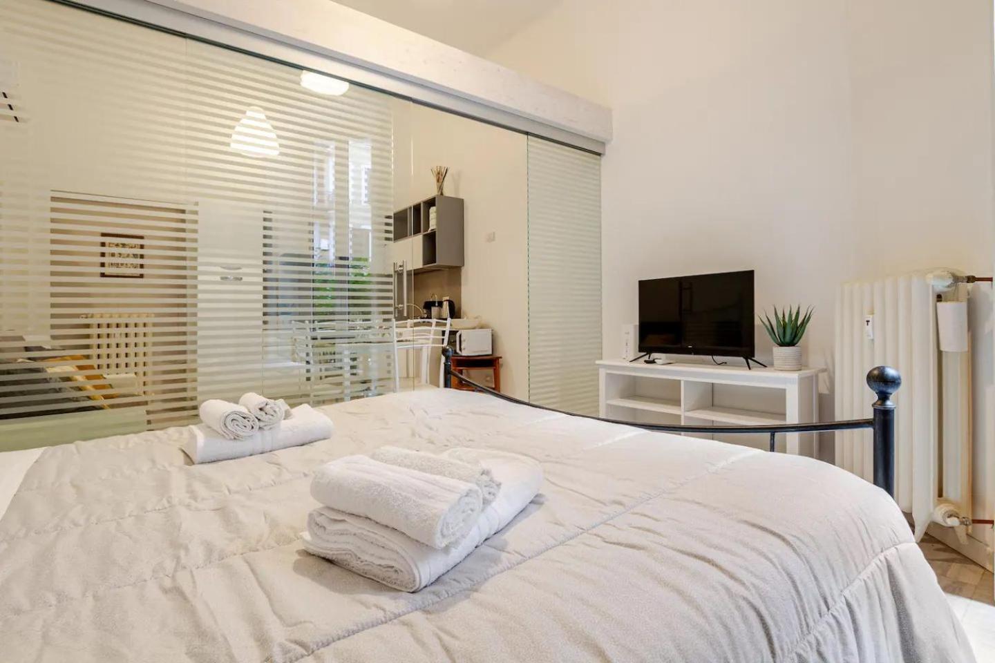 Appartement Elegance - - Via Spartaco *