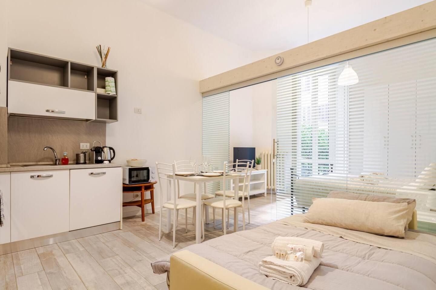 Appartement Elegance - - Via Spartaco Milan